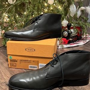 Tod’s BRAND NEW NEVER WORN size 11 Dark Green Men’s Polacco Cuoio boot